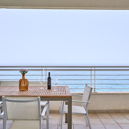 Stunning 3-Bedroom Seaview Retreat In Fort Cambridge Sliema Exterior photo